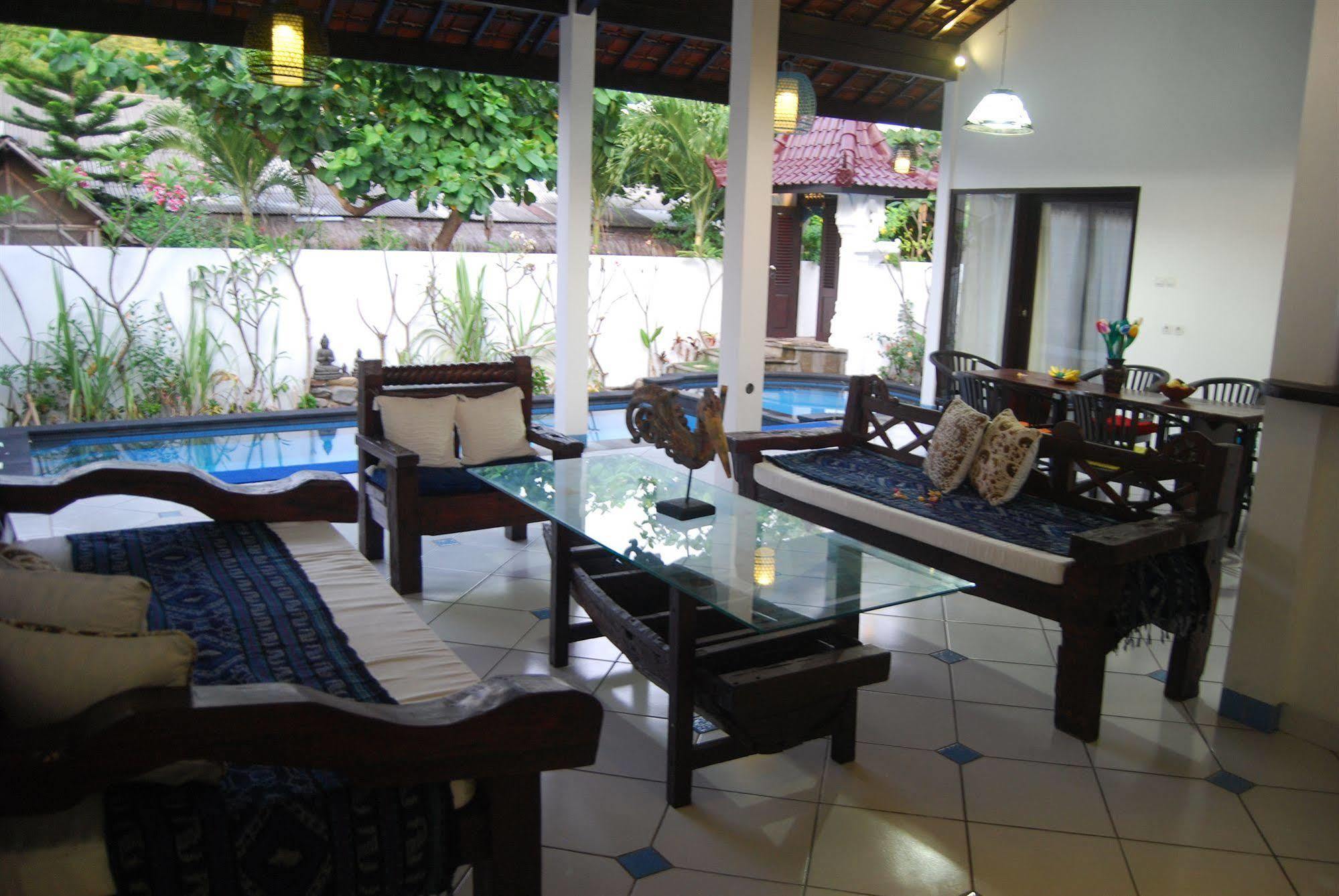 Ambary House Gili Trawangan- 2 Bedroom Private Villa, Pool Buitenkant foto