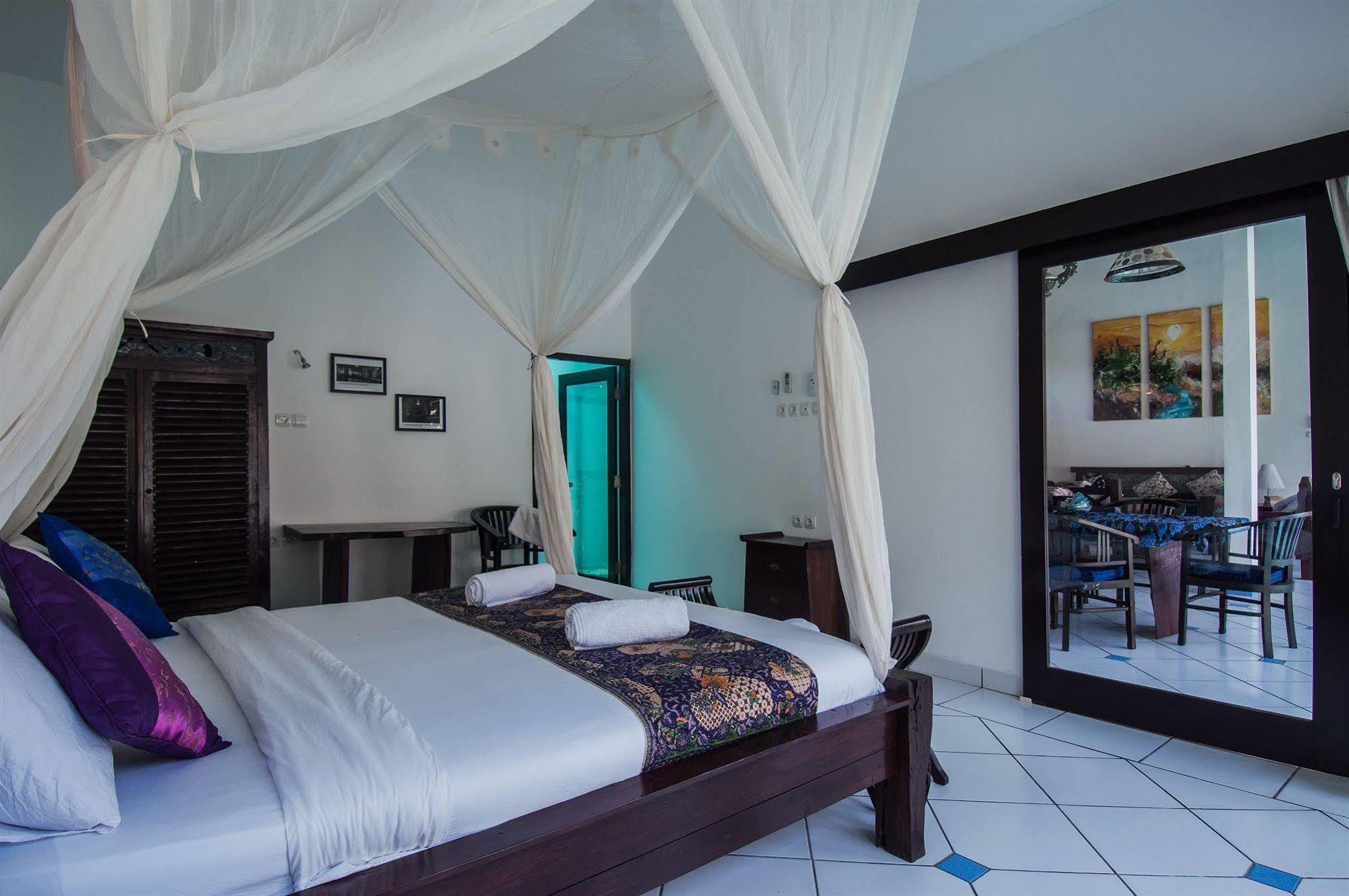 Ambary House Gili Trawangan- 2 Bedroom Private Villa, Pool Buitenkant foto