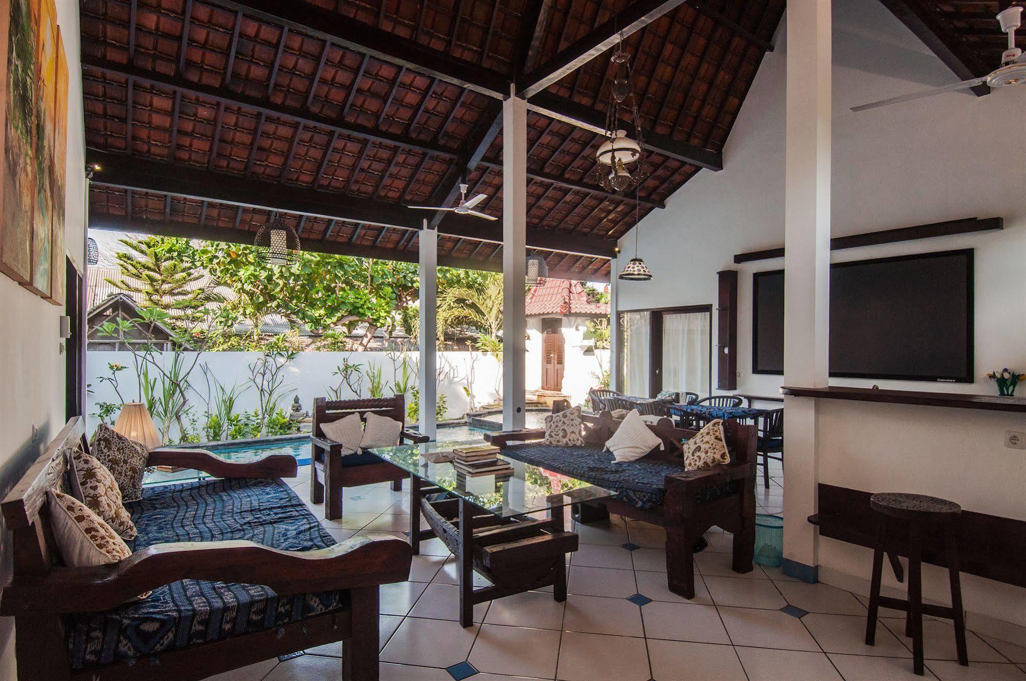 Ambary House Gili Trawangan- 2 Bedroom Private Villa, Pool Buitenkant foto