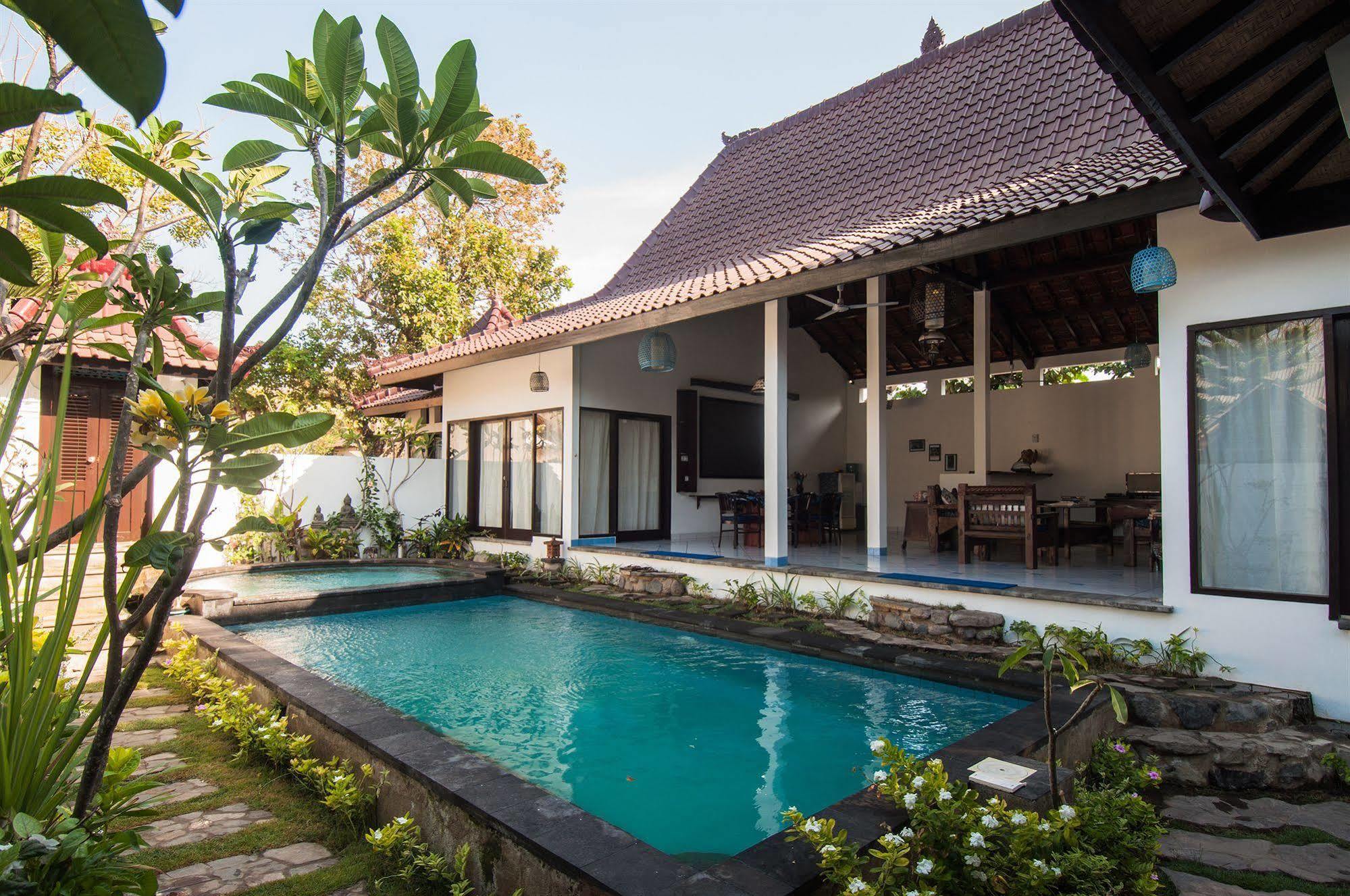 Ambary House Gili Trawangan- 2 Bedroom Private Villa, Pool Buitenkant foto