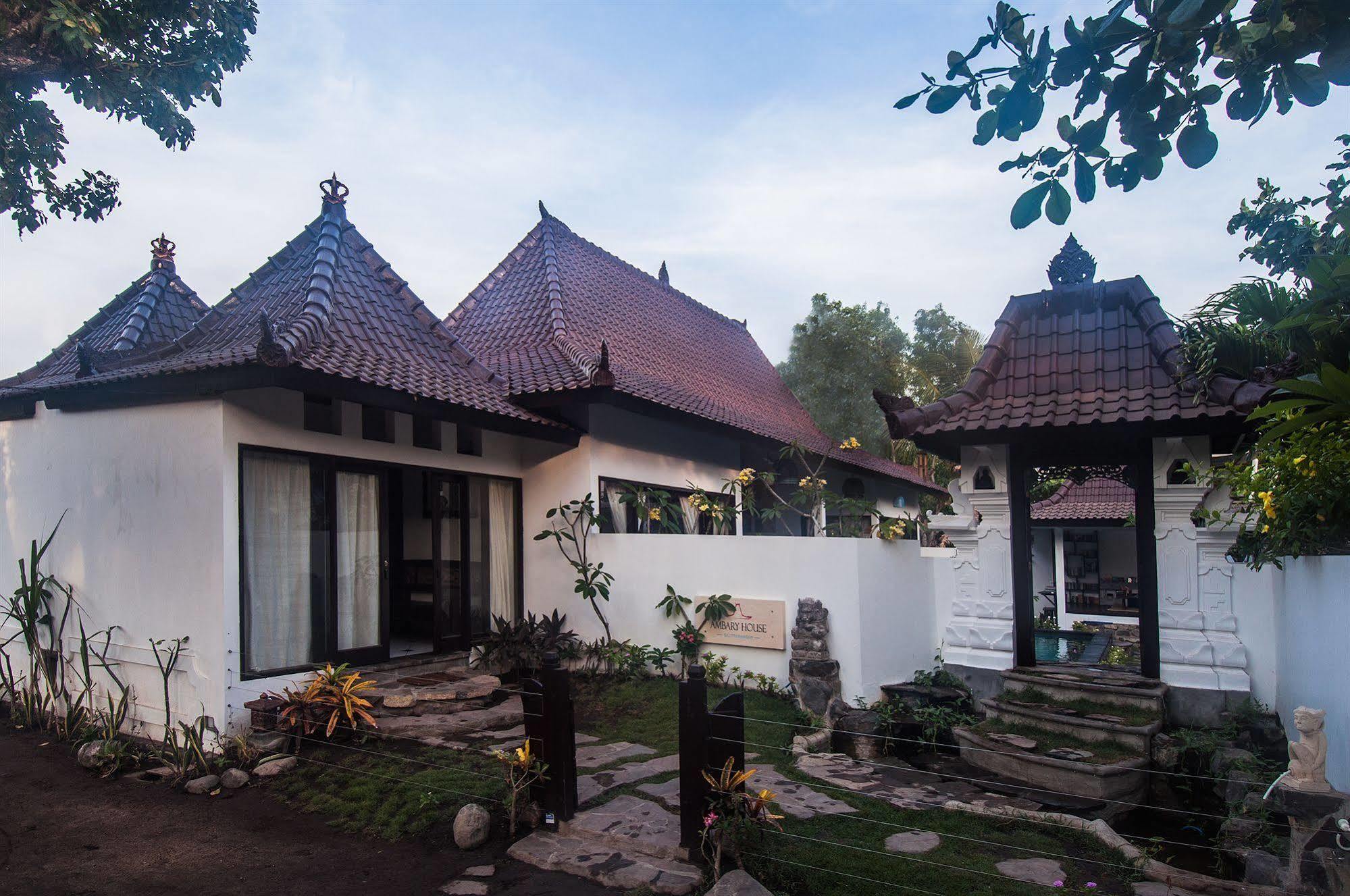 Ambary House Gili Trawangan- 2 Bedroom Private Villa, Pool Buitenkant foto