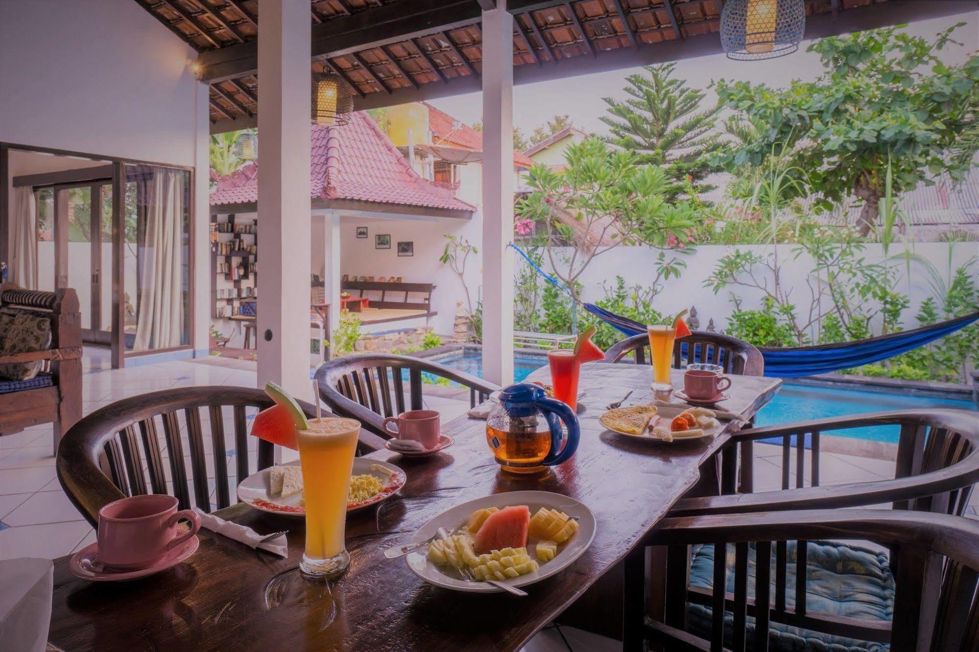Ambary House Gili Trawangan- 2 Bedroom Private Villa, Pool Buitenkant foto